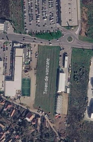 Teren de 9000 mp, în Central
