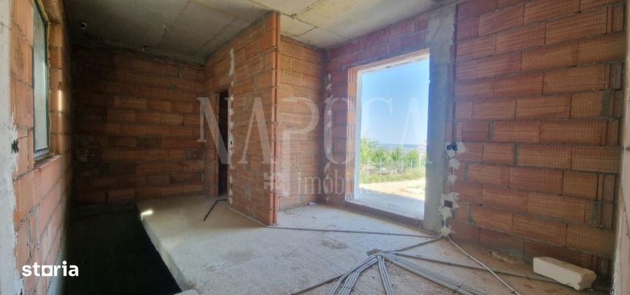Casă cu 4 camere în Central