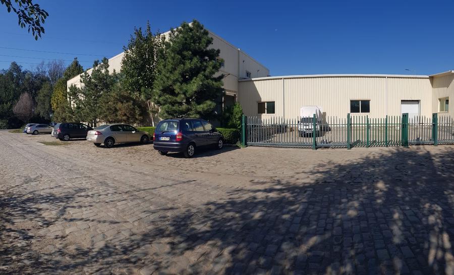Spațiu industrial, de 1,450 mp, în Centură