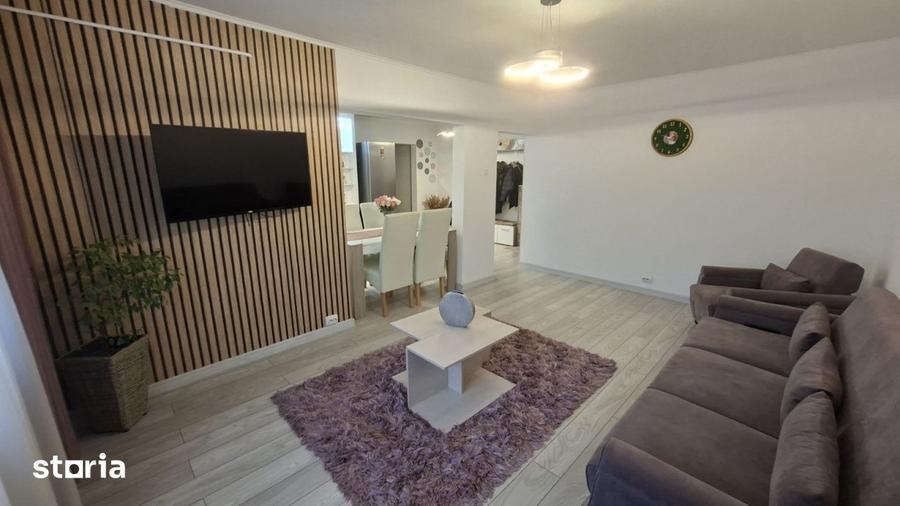 Apartament cu 3 camere, mobilat în Eremia