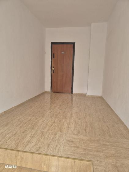 Spațiu comercial, de 400 mp, în Obor