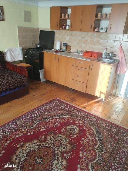 Casă cu 3 camere în Retiș