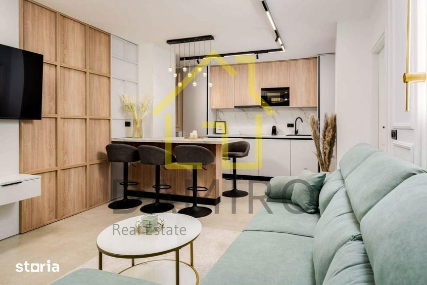 Apartament cu 3 camere decomandat în Romană