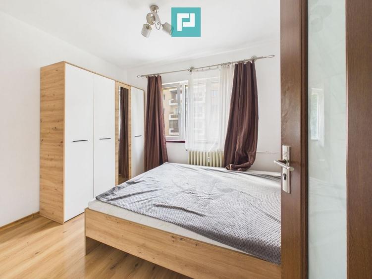 Apartament cu 3 camere decomandat, mobilat în Aurel Vlaicu