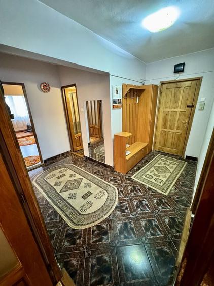 Apartament cu 4 camere decomandat în Ultracentral
