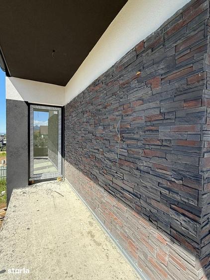 Casă cu 5 camere cu Teren 470 Mp în Central