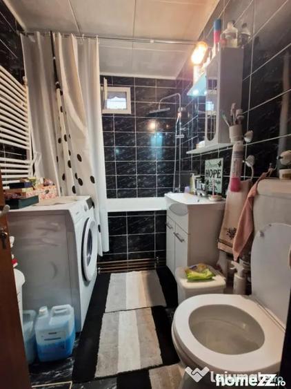 Apartament cu 2 camere decomandat în Hotvon