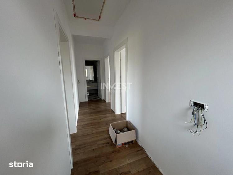 Casă cu 4 camere cu Teren 350 Mp în Valea Lupului