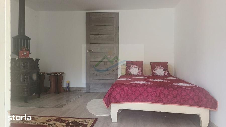 Casă cu 3 camere cu Teren 2700 Mp în Drăgoiești