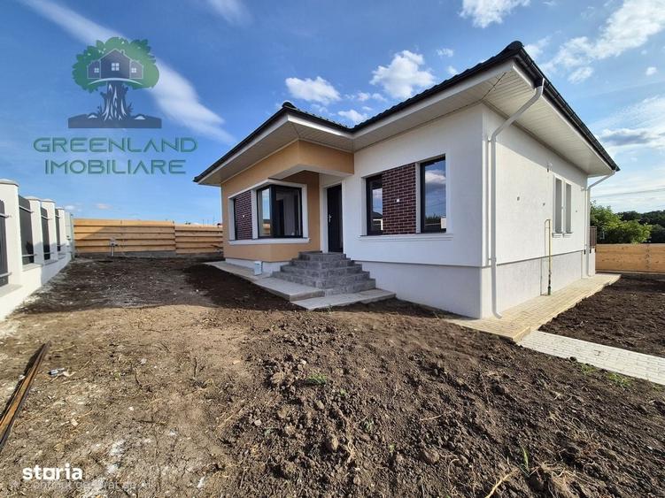 Casă cu 4 camere în Ciurbești