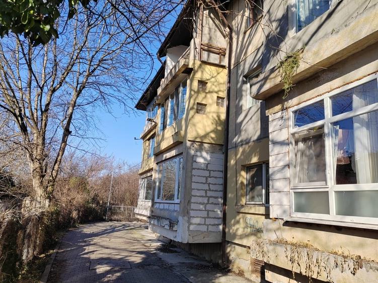 Apartament semidecomandat în Central