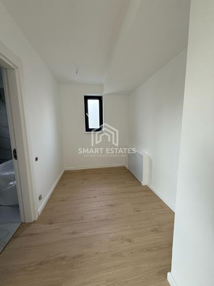 Duplex cu 4 camere cu Canalizare în Theodor Pallady