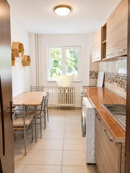 Apartament cu 2 camere decomandat în Turda
