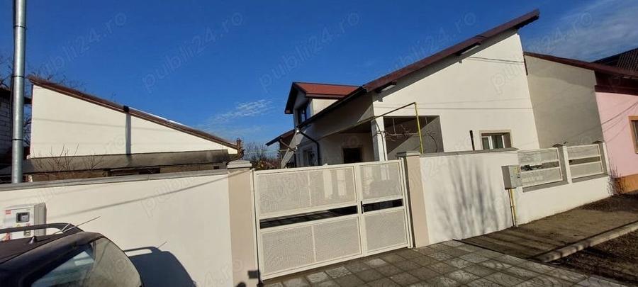 Casă cu 2 camere cu Teren 650 Mp în Bujac