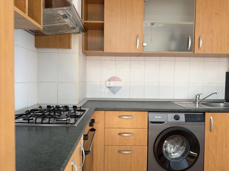 Apartament cu 4 camere decomandat în Aradului