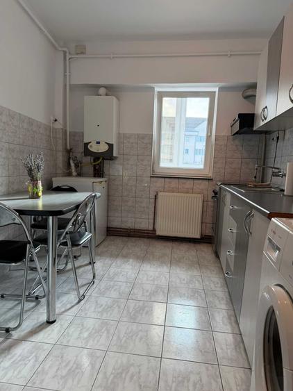 Garsonieră decomandată în Turnișor