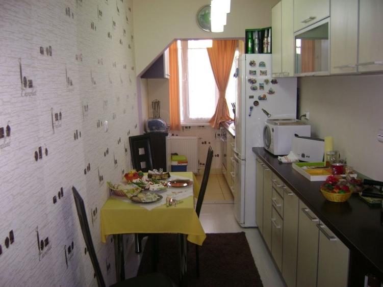 Garsonieră decomandată în Iosia