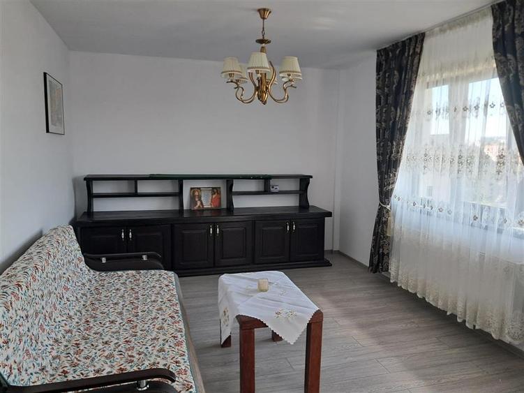 Apartament cu 2 camere decomandat, mobilat în Sfântu Ilie