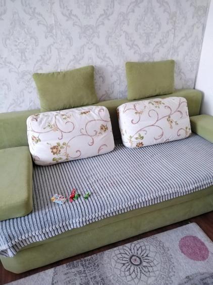 Apartament cu 3 camere decomandat în Exterior Vest