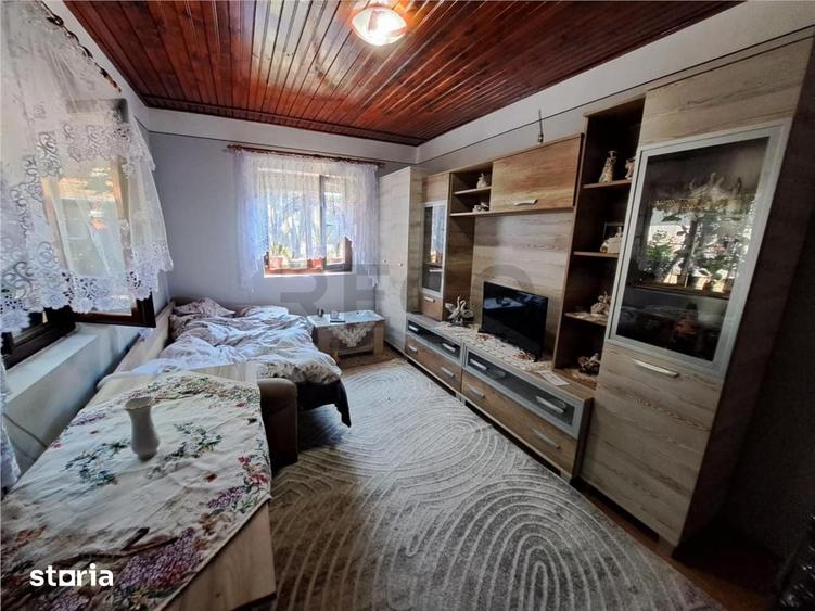Casă cu 4 camere cu Teren 1439 Mp în Central