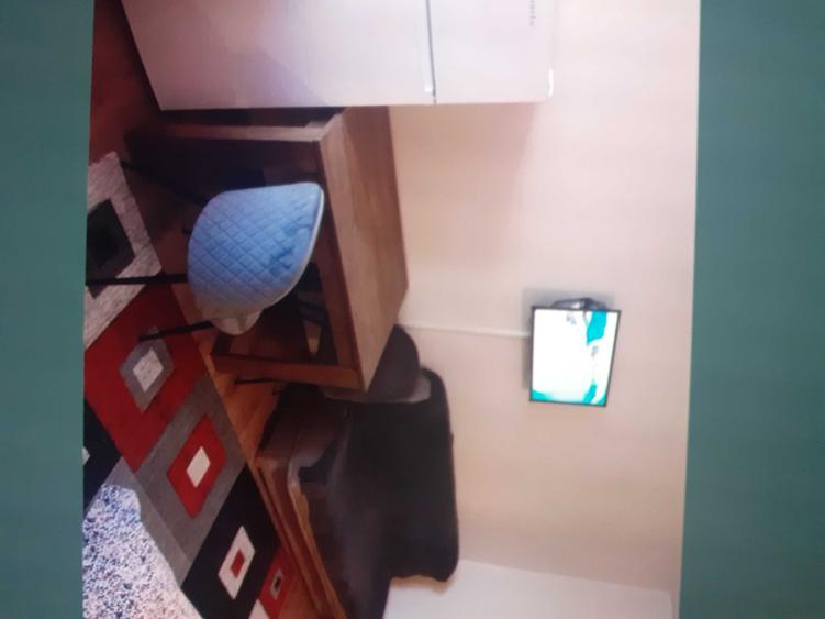 Garsonieră decomandată în Central
