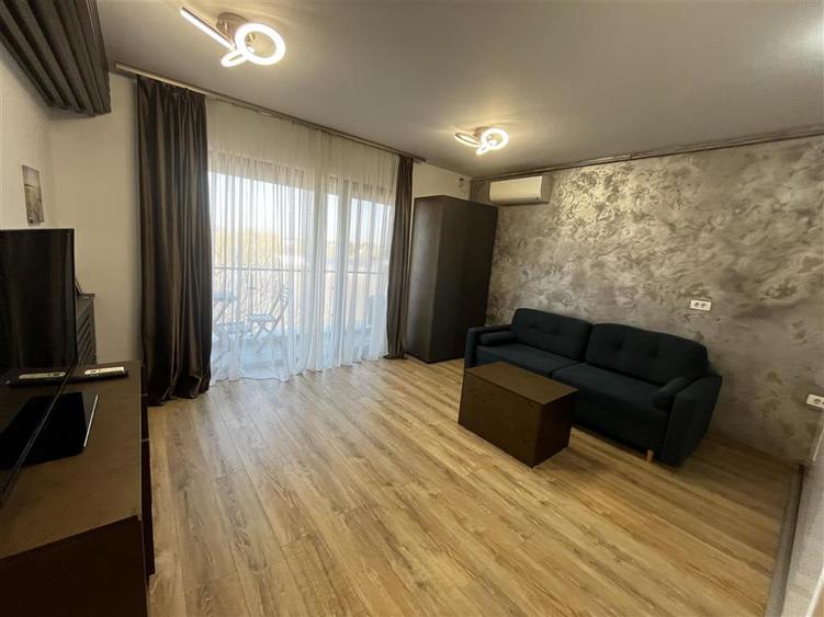 Apartament cu 2 camere decomandat, mobilat în Siliștea Snagovului