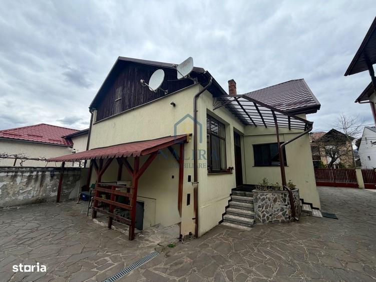 Casă cu 3 camere în Central