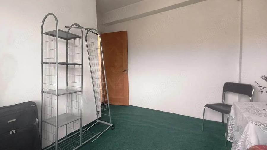 Apartament cu 4 camere decomandat în Ultracentral