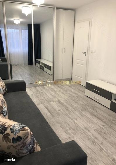 Apartament cu 3 camere în Drumul Taberei