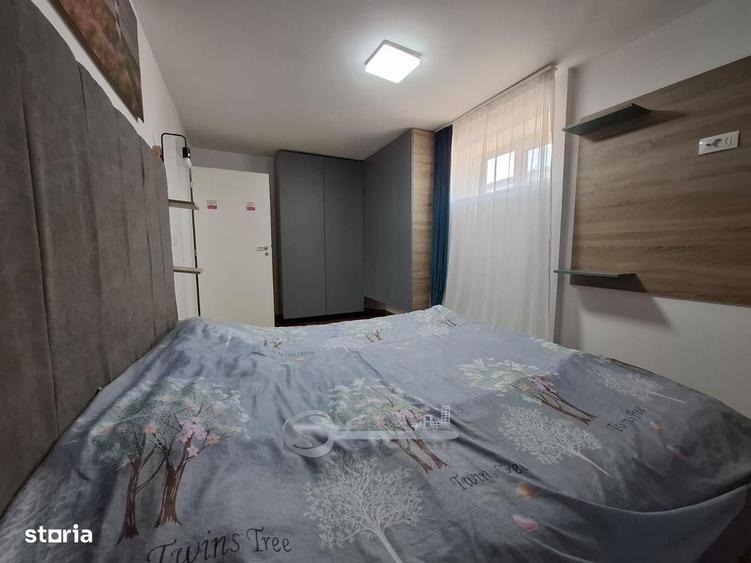 Apartament cu 4 camere decomandat în Central