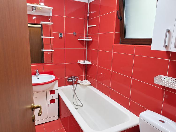 Apartament cu 2 camere semidecomandat în Iancului