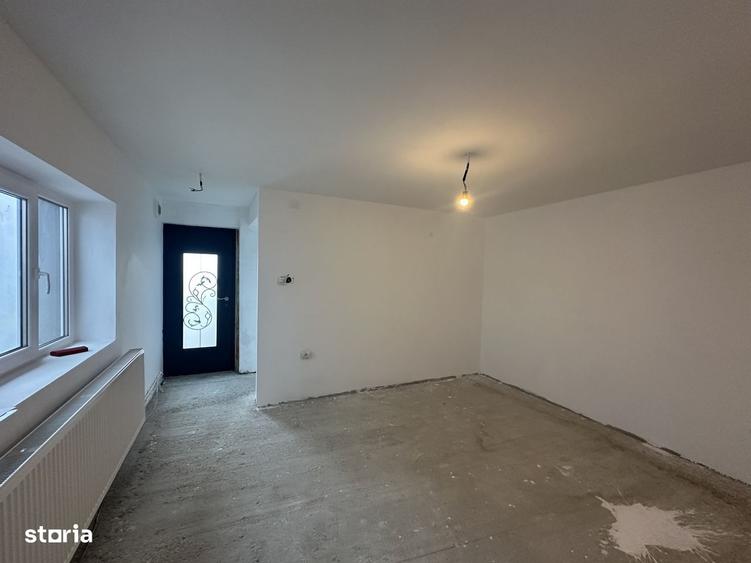 Casă cu 2 camere cu Teren 161 Mp în Rudului
