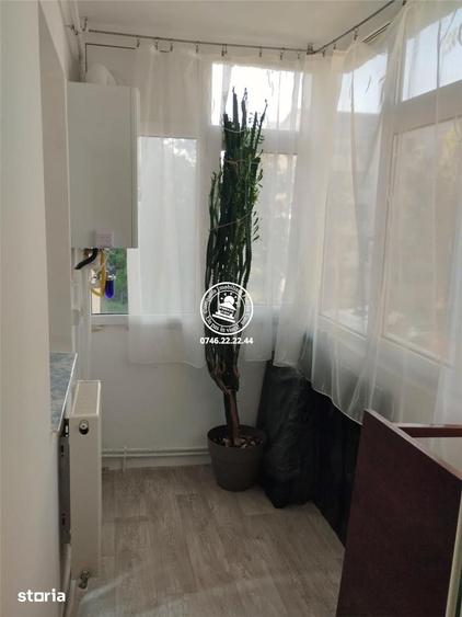Apartament cu 2 camere decomandat de inchiriat Nicolina 2, Stra - 1