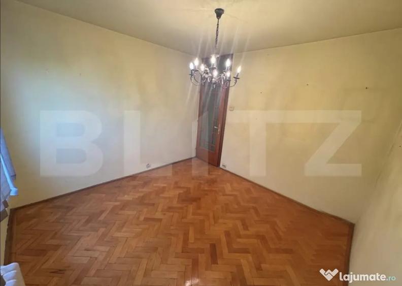 Apartament cu 3 camere decomandat în 1 Mai