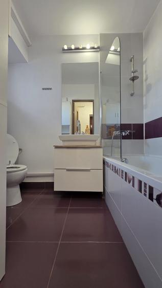 Garsonieră decomandată în Gară