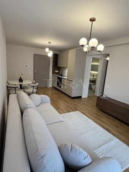 Apartament cu 2 camere semidecomandat, mobilat în Gheorgheni