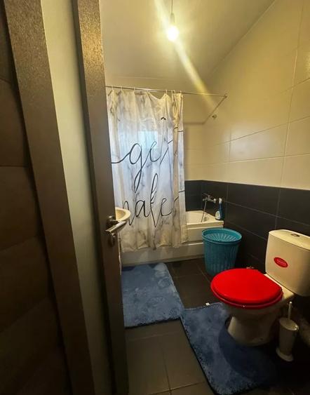 Apartament cu 2 camere decomandat, mobilat în Valea Lupului