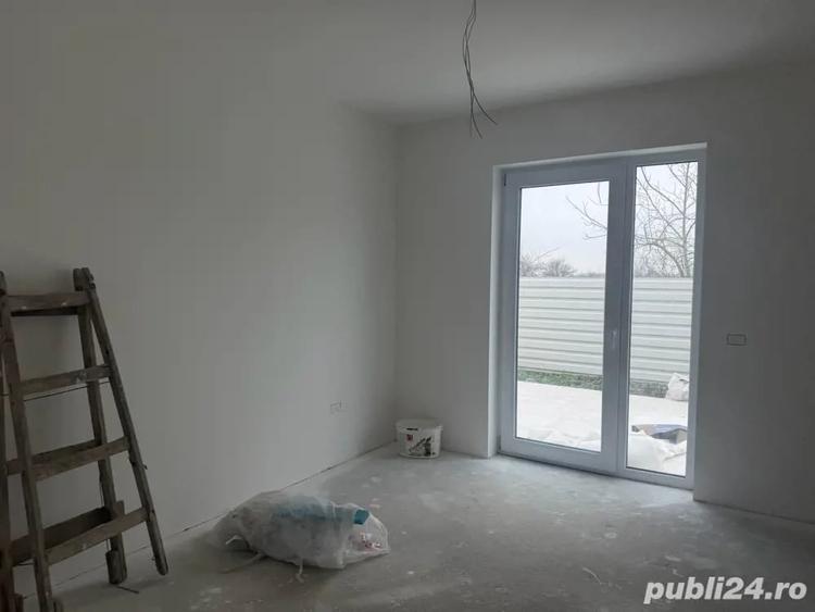 Apartament cu 4 camere în Giarmata