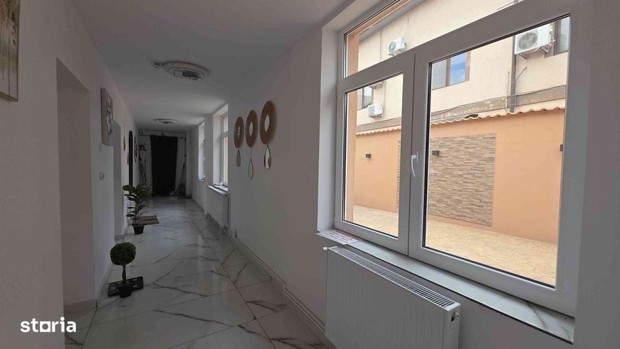 Casă cu 4 camere cu Teren 354 Mp în Central