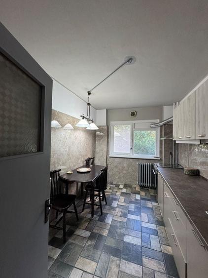 Apartament cu 2 camere decomandat în Tunari