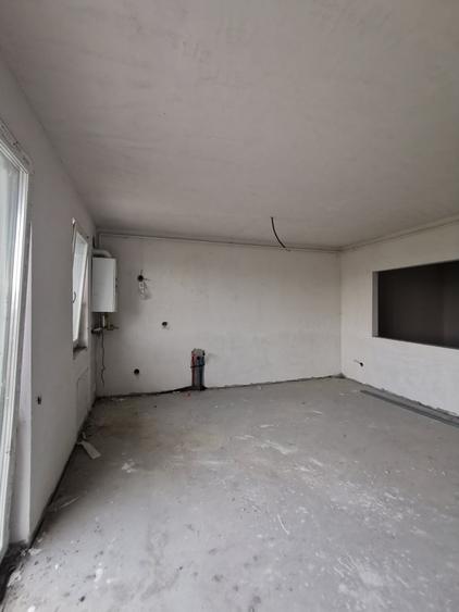 Apartament cu 2 camere decomandat în Gilău
