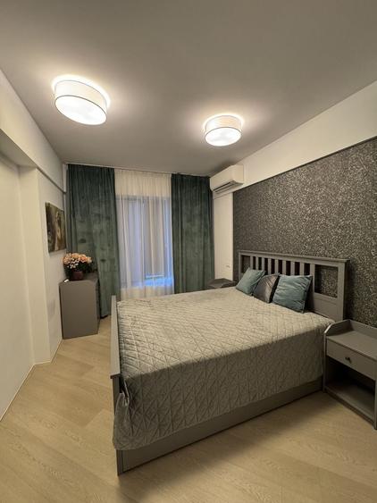 Apartament cu 3 camere decomandat, mobilat în Tineretului