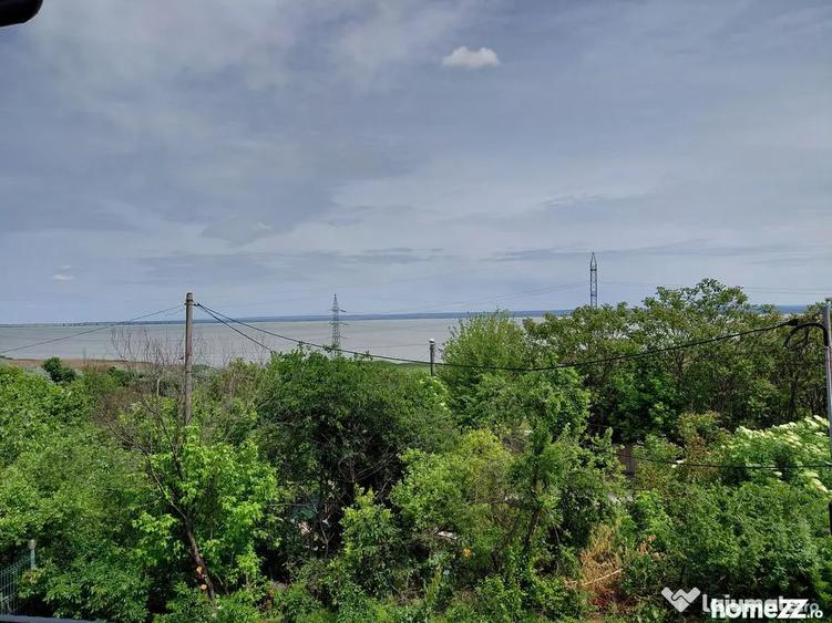Casă cu 4 camere cu Teren 522 Mp în Central