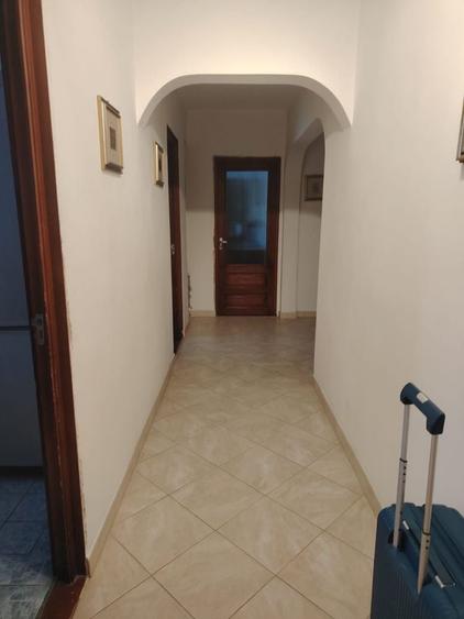 Apartament cu 4 camere în Central