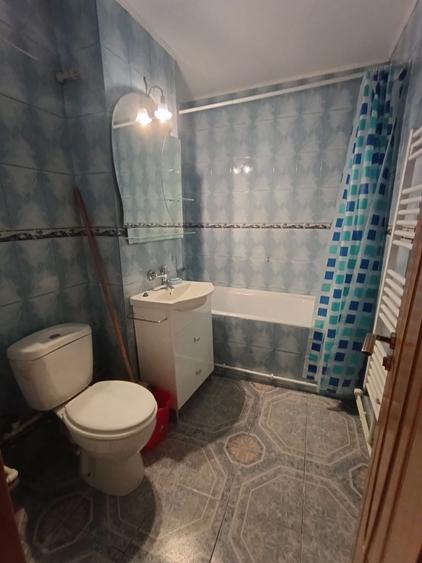 Apartament cu 2 camere decomandat în 1 Mai