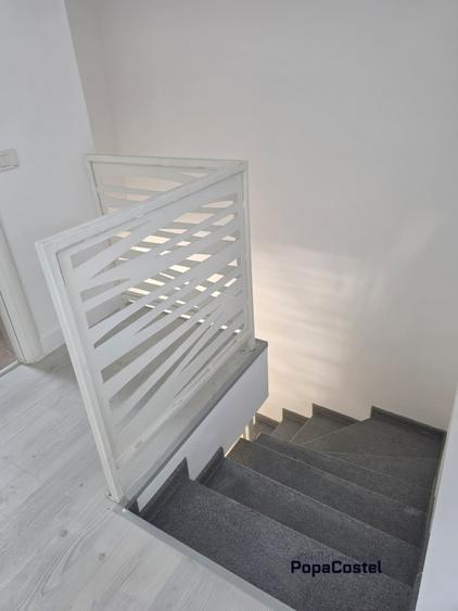 Duplex cu 4 camere cu Canalizare în Odăi
