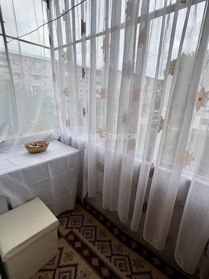 Aprtament cu doua camere de inchiriat, Bals