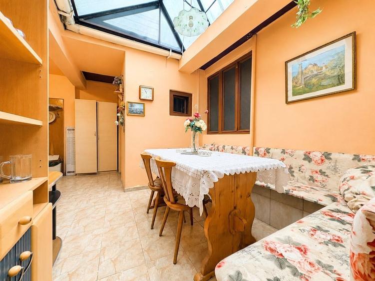 4 camere, suprafata generoasa, etajul 1, zona Bucovinei - 9