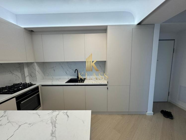 Apartament cu 2 camere decomandat în Pipera