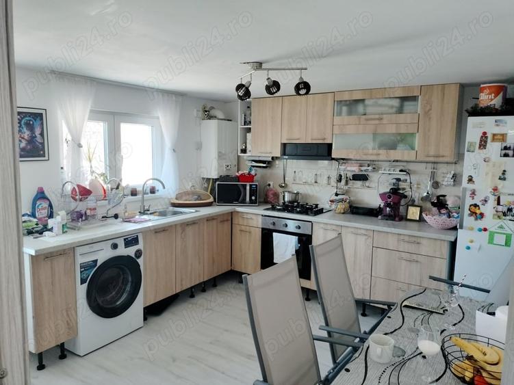 Casă cu 3 camere cu Teren 1000 Mp în Zalhanaua
